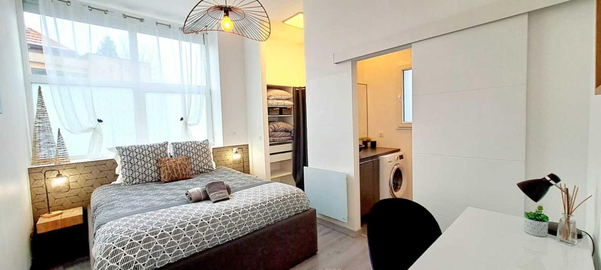 Black&White Home-By So'Serenityhome-Balcon-Parking Cluses Esterno foto